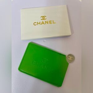 NIB CHANEL Vibrant Green Card Holder and Mirror with Logo